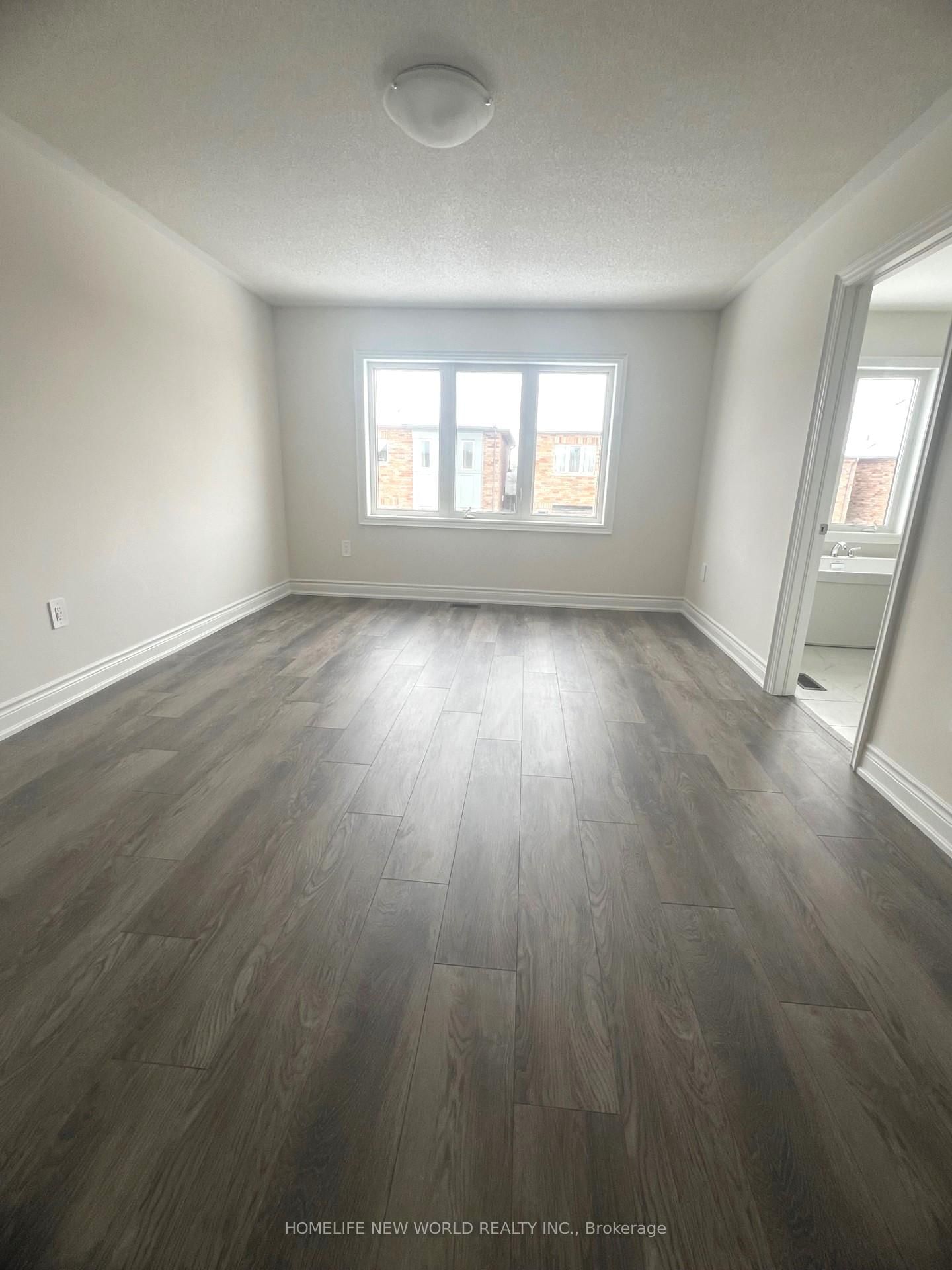 105 Kenneth Rogers Crescent - Photo 8