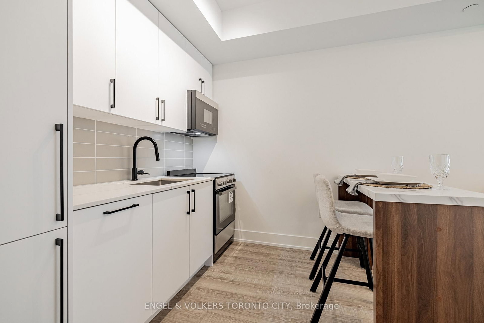 2075 King Road, Unit 249 - Photo 13