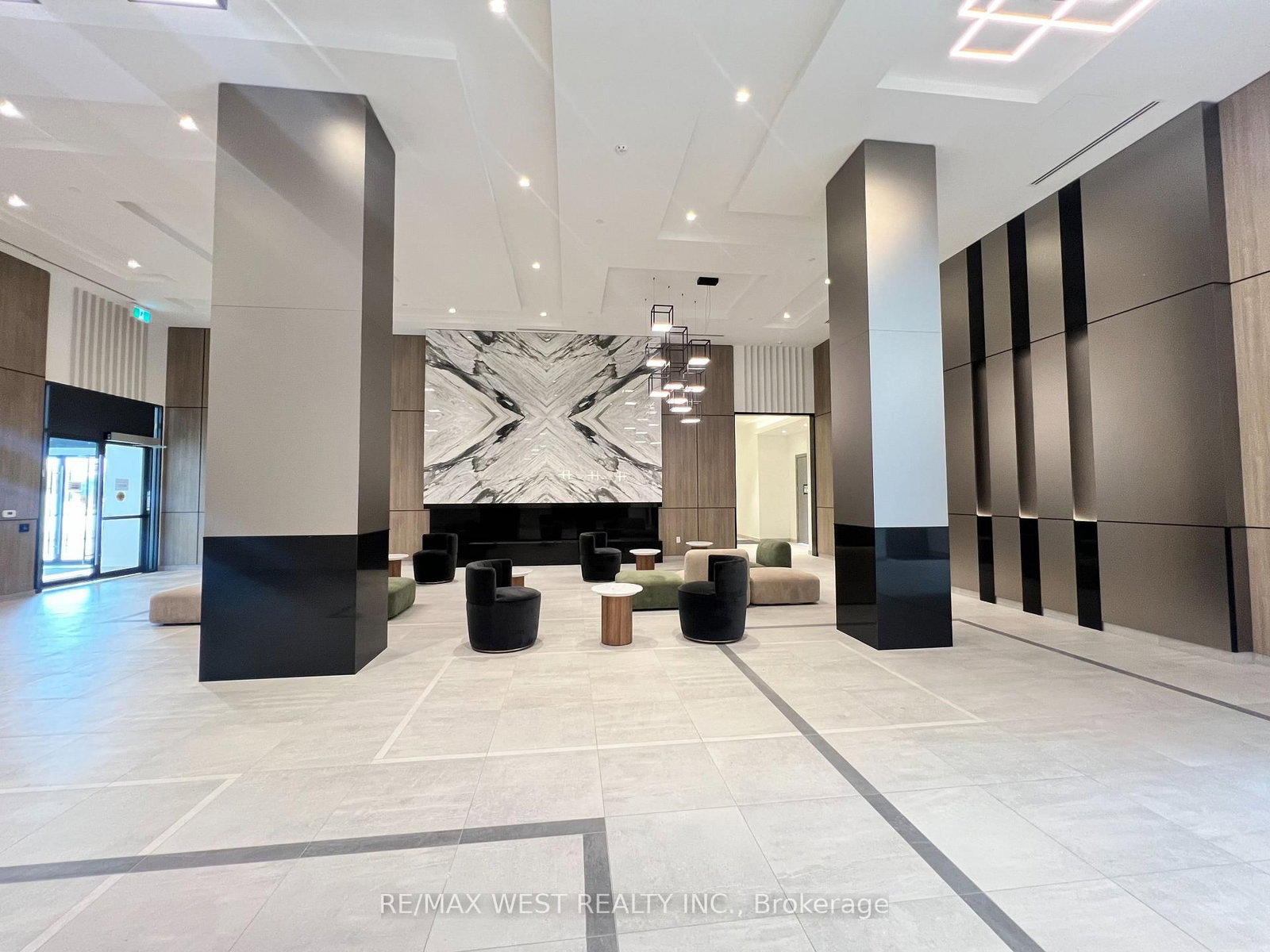 9763 Markham Road, Unit 705A - Photo 10