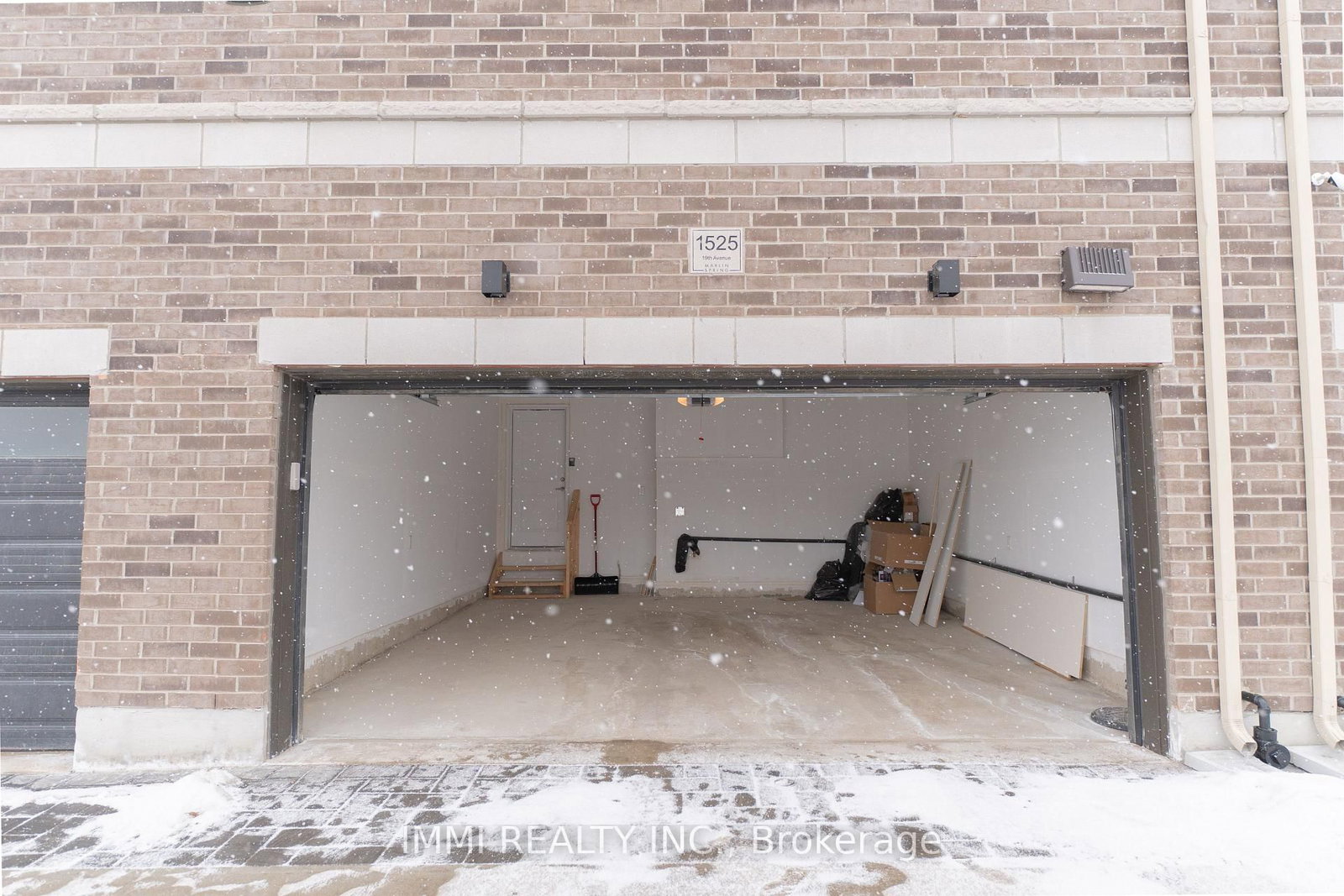 1525 19th Avenue - Photo 3