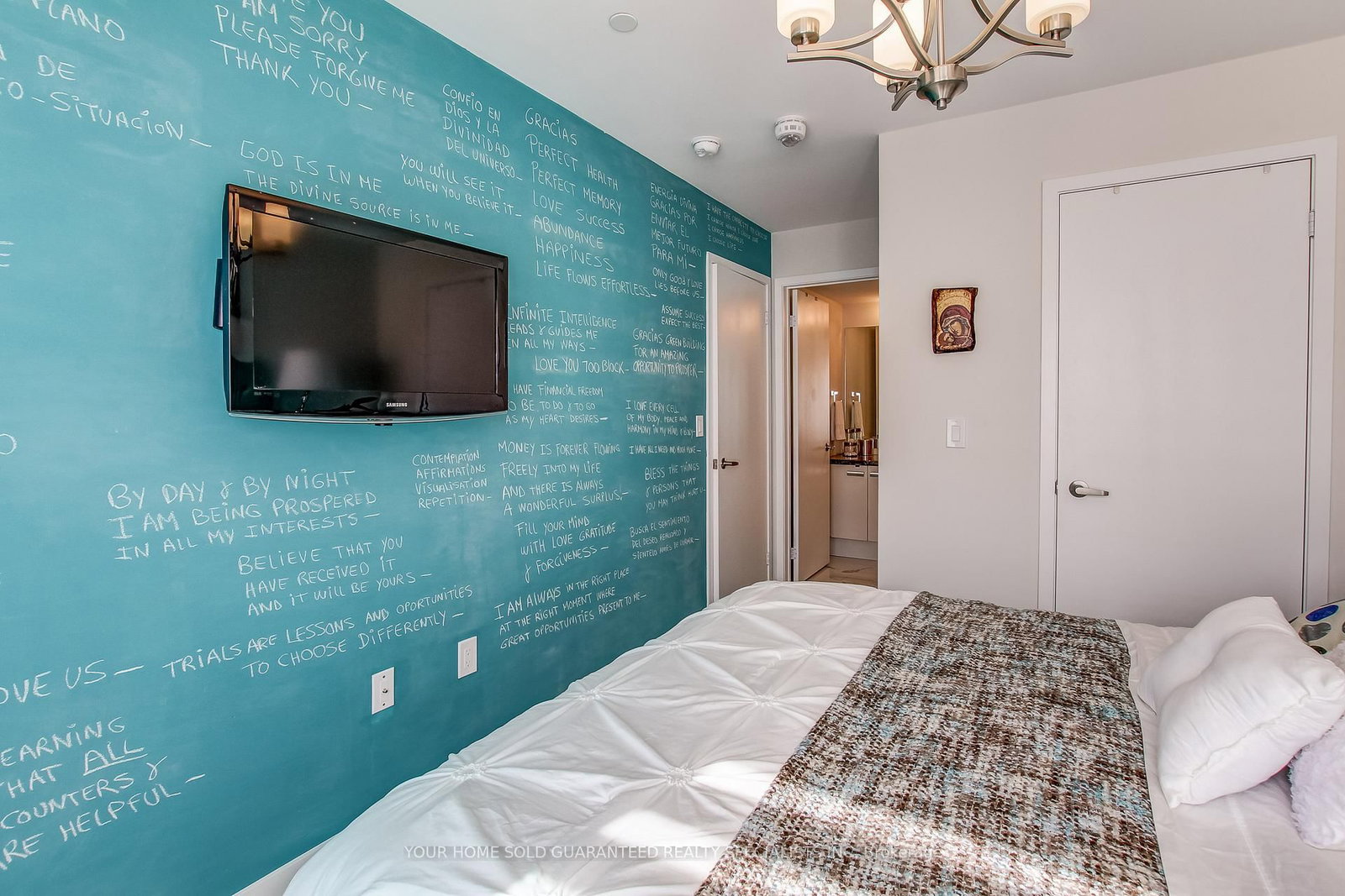 300 Alex Gardner Circle, Unit 64 - Photo 20
