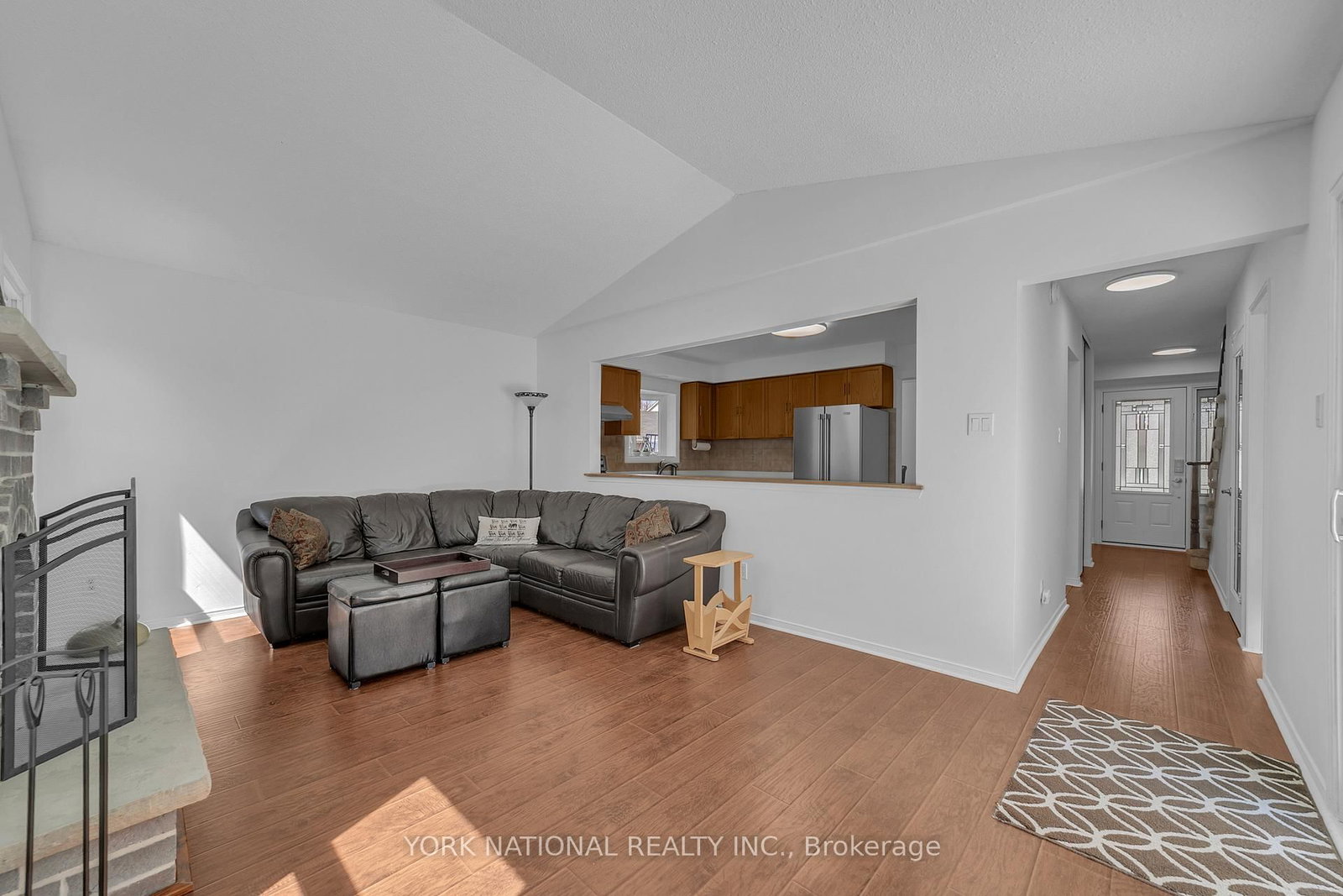 1 Eves Court - Photo 14