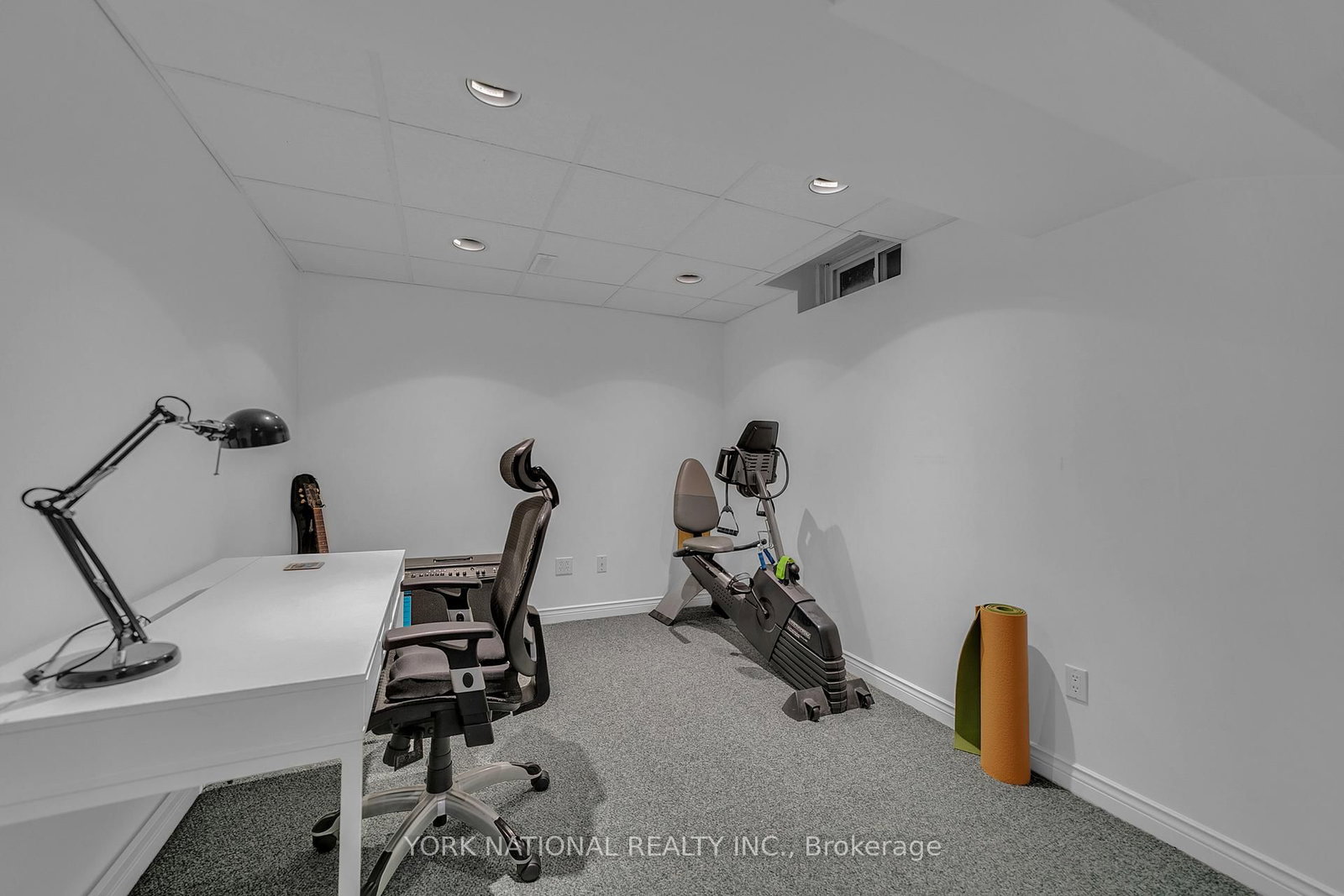 1 Eves Court - Photo 28