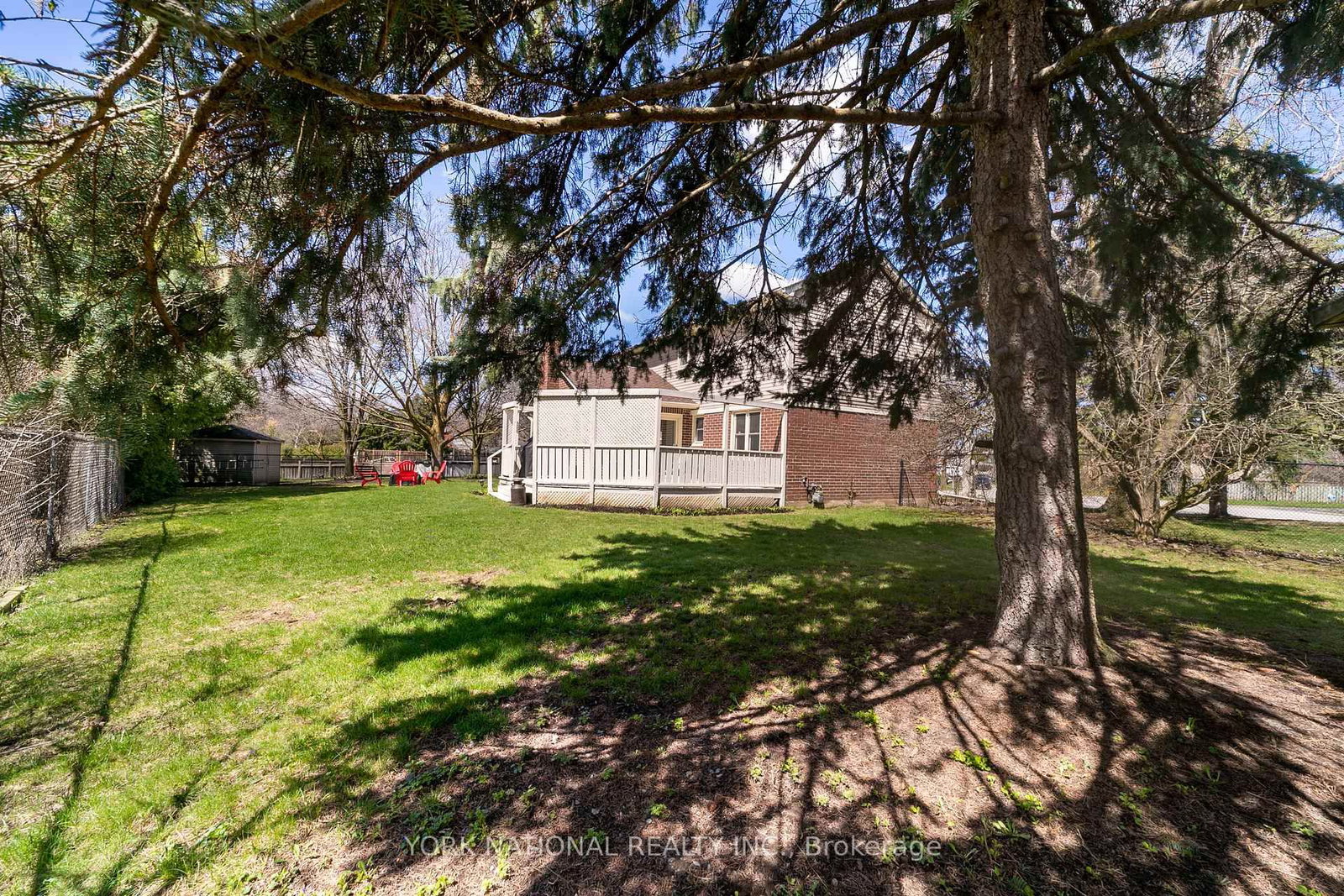 1 Eves Court - Photo 36