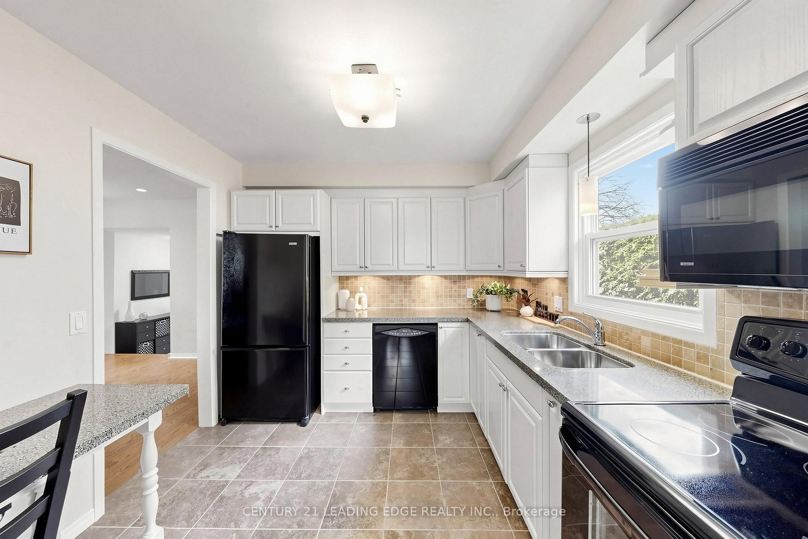 5 Madsen Crescent - Photo 14