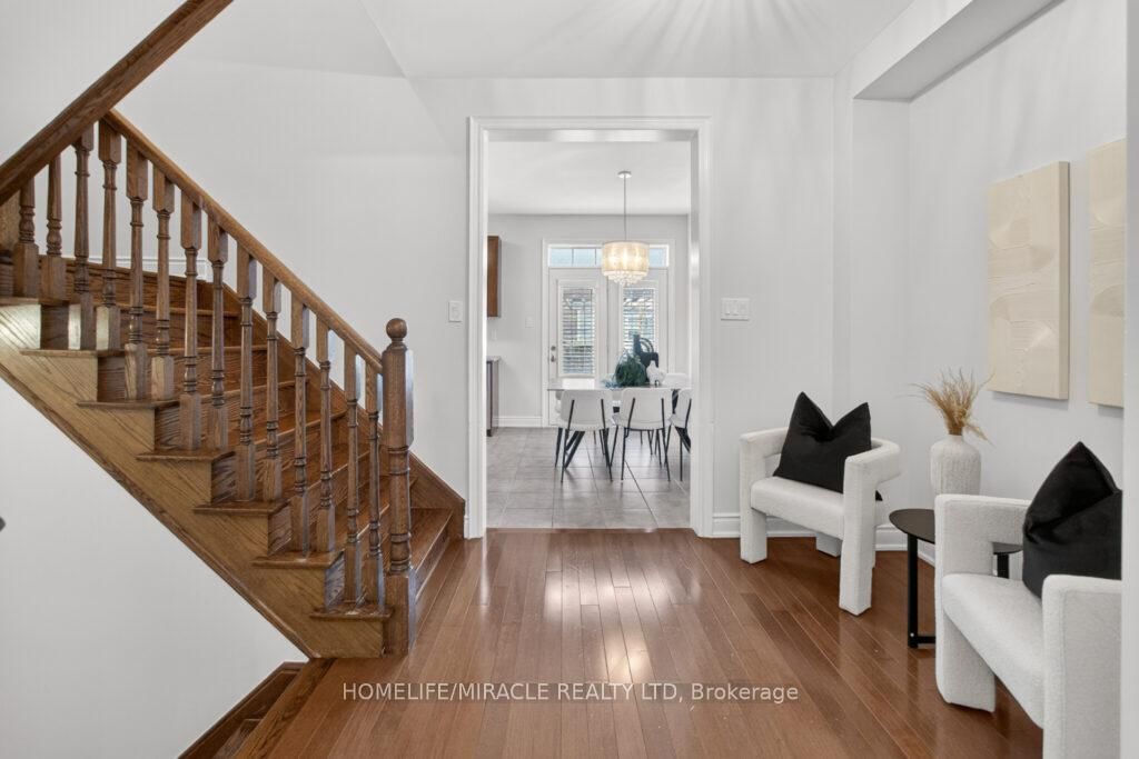 211 Wardlaw Place - Photo 12