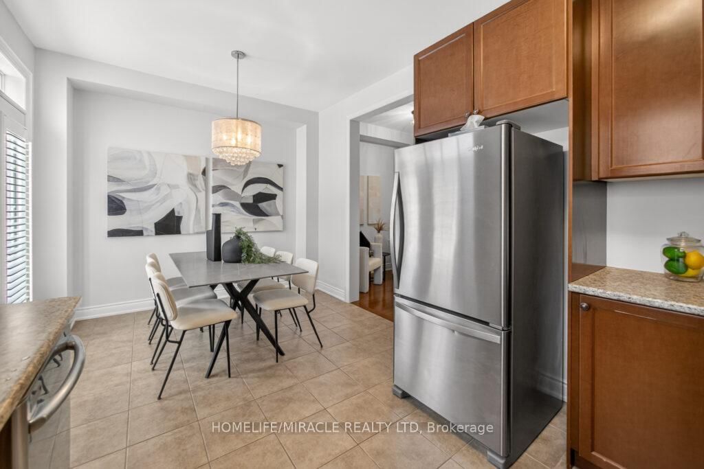 211 Wardlaw Place - Photo 23