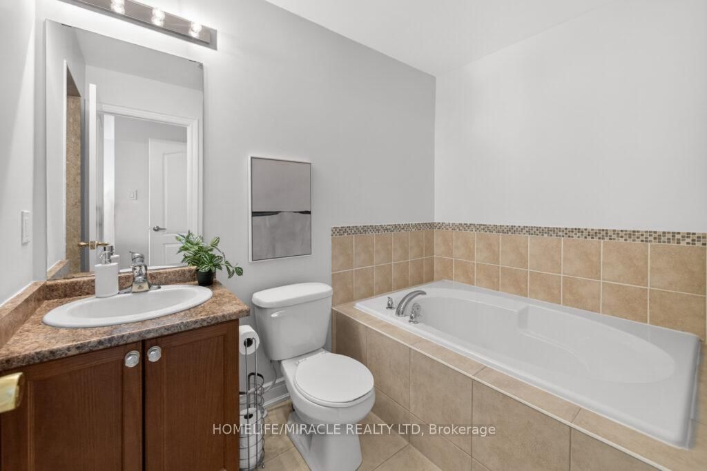 211 Wardlaw Place - Photo 30