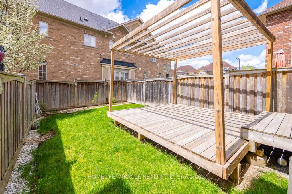 211 Wardlaw Place - Photo 41