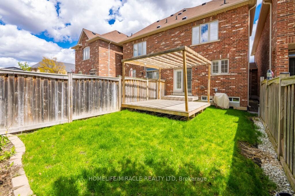 211 Wardlaw Place - Photo 42