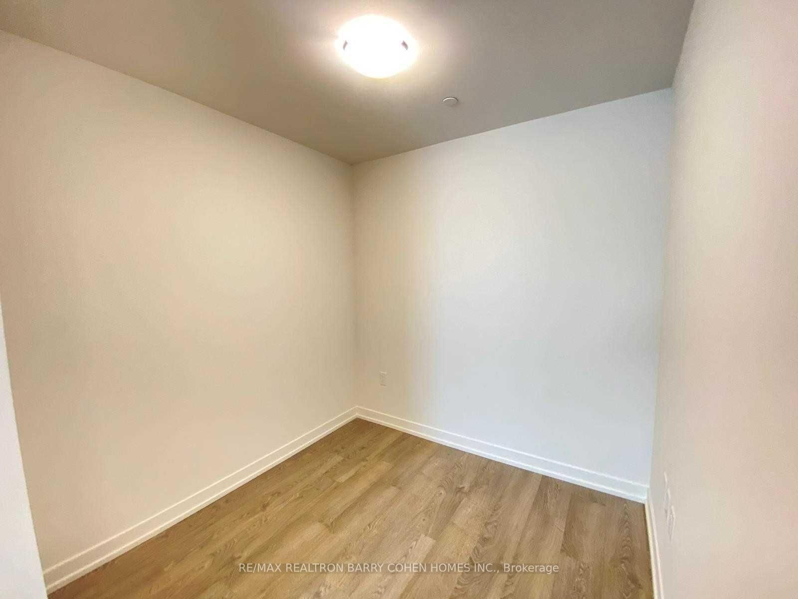 8868 Yonge Street, Unit Th 103 - Photo 11