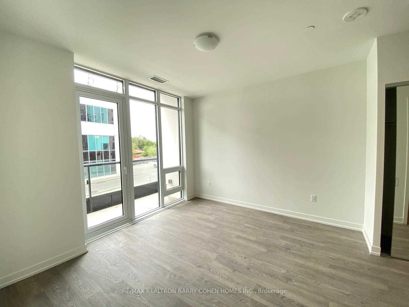 8868 Yonge Street, Unit Th 103 - Photo 14