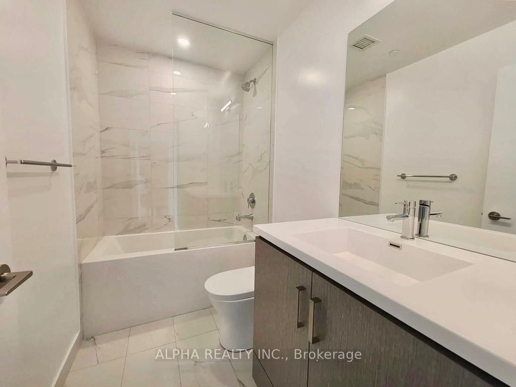 38 Honeycrisp Crescent, Unit 2009 - Photo 5