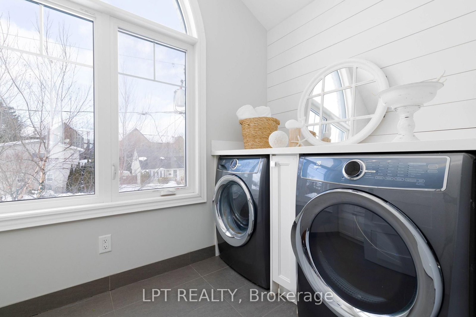 258 Andrew Street - Photo 33