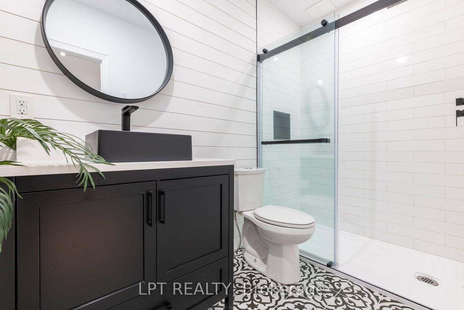 258 Andrew Street - Photo 40
