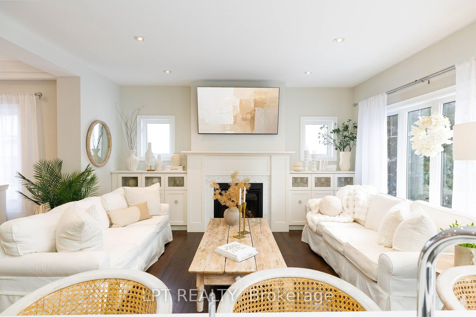 258 Andrew Street - Photo 8