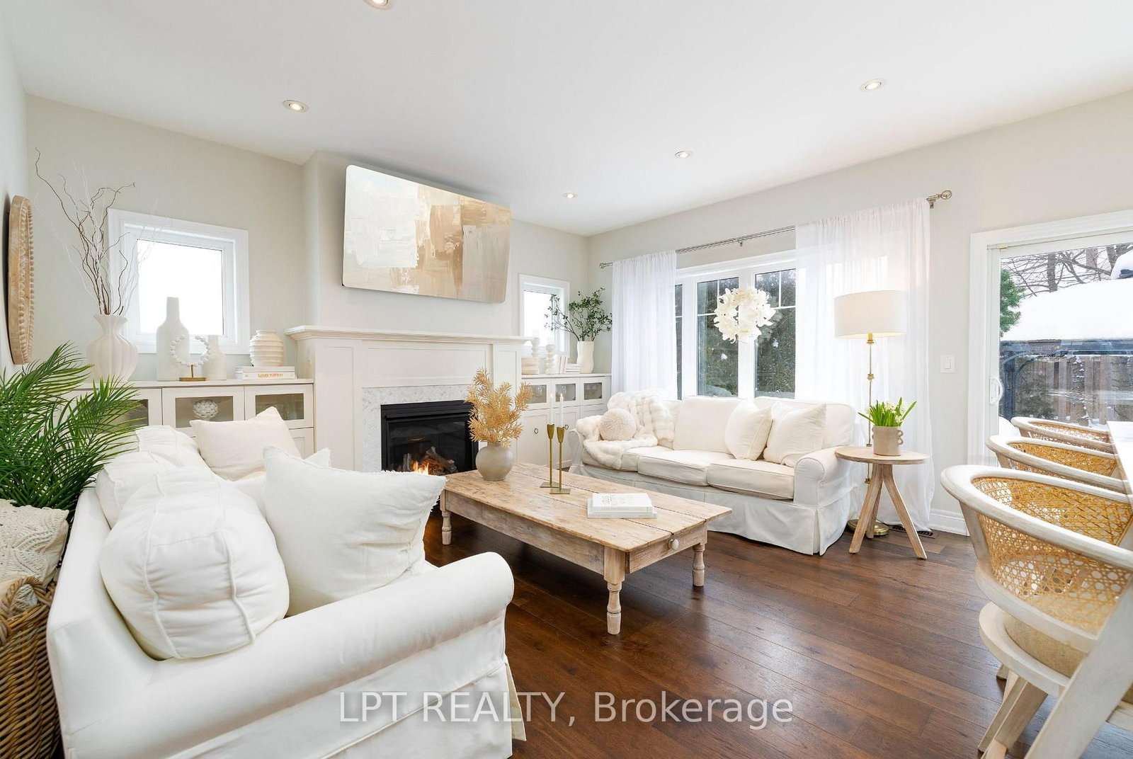 258 Andrew Street - Photo 9