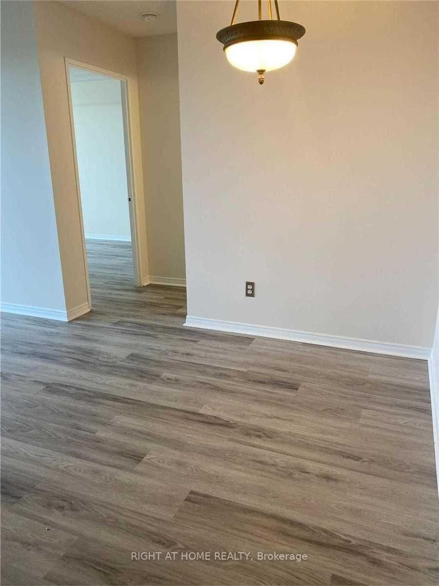 91 Townsgate Drive N, Unit 411 - Photo 11