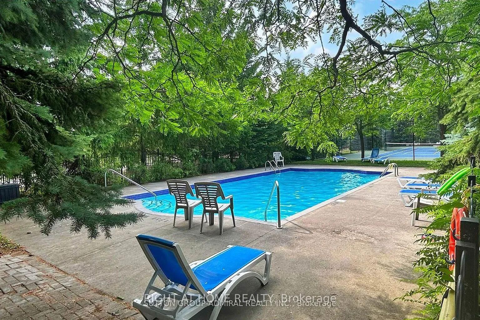 91 Townsgate Drive N, Unit 411 - Photo 26