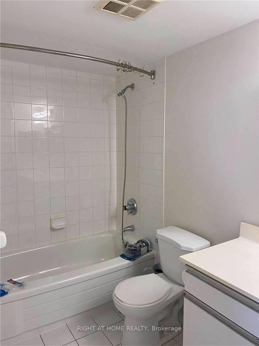91 Townsgate Drive N, Unit 411 - Photo 9