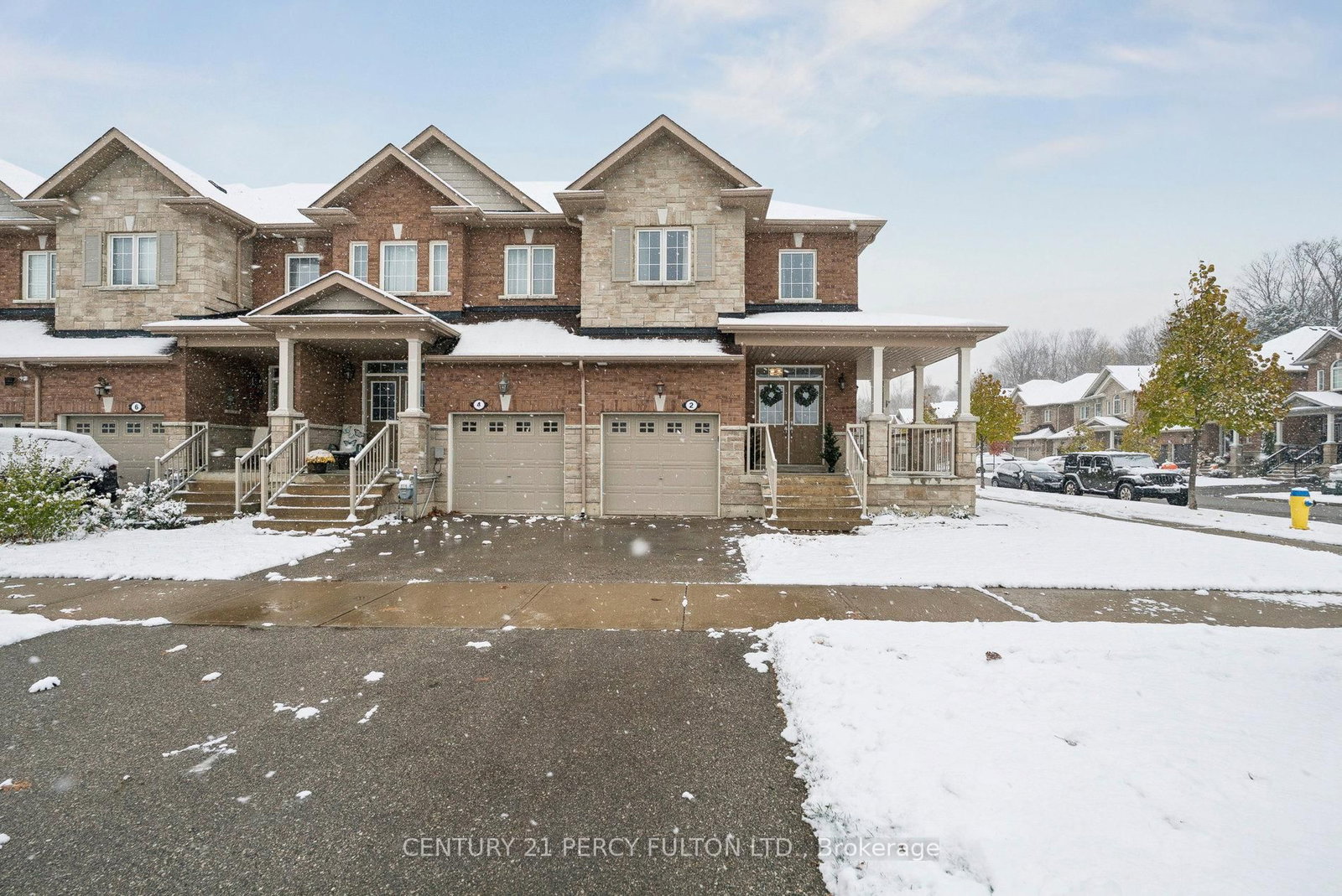 Townhouse for sale at 2 Prosser Crescent, Georgina, Ontario, L0E 1R0 - Sutton & Jackson's Point - MLS: N13115238