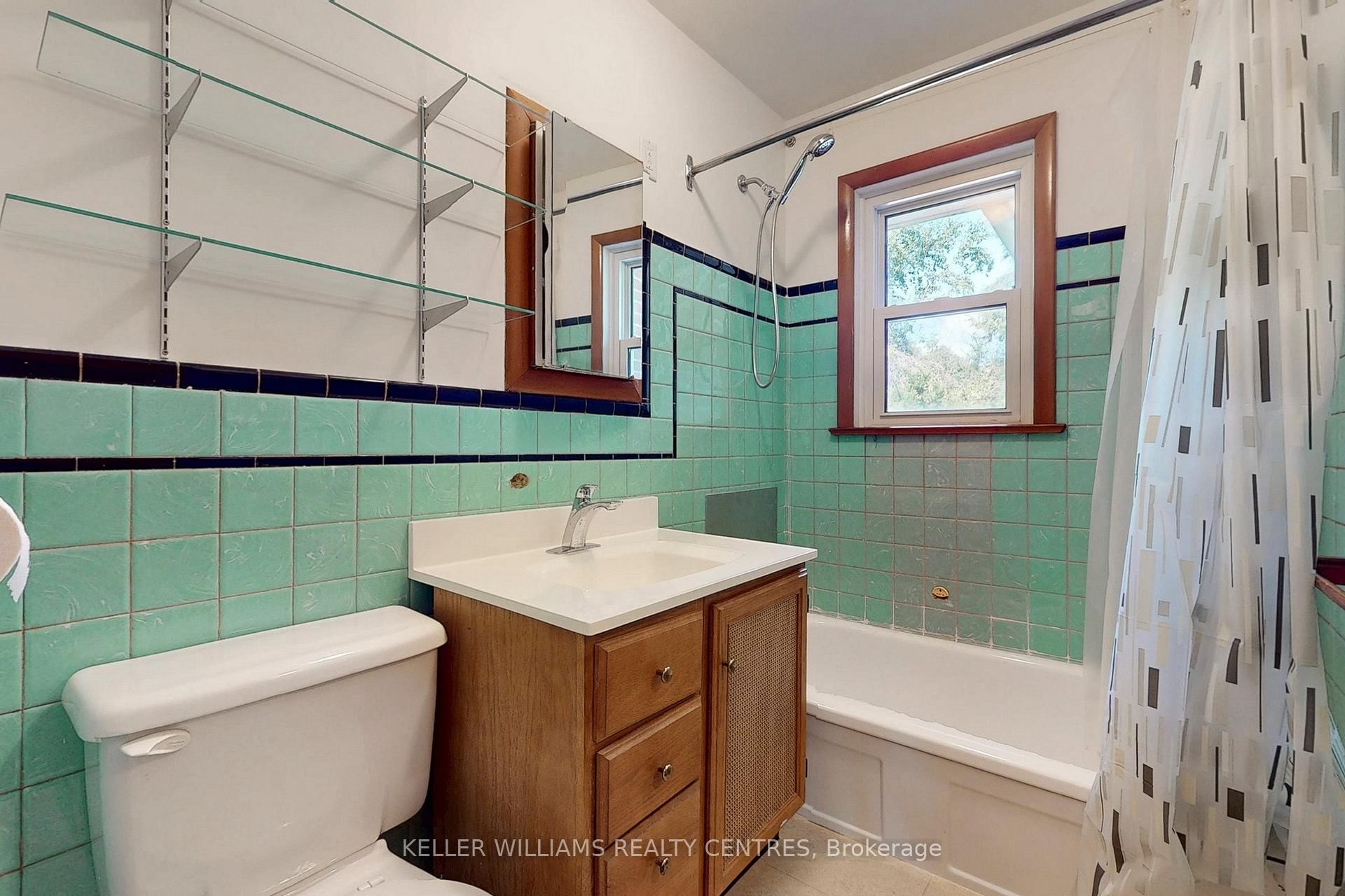 252 Elgin Mills Road W, Unit Unit A