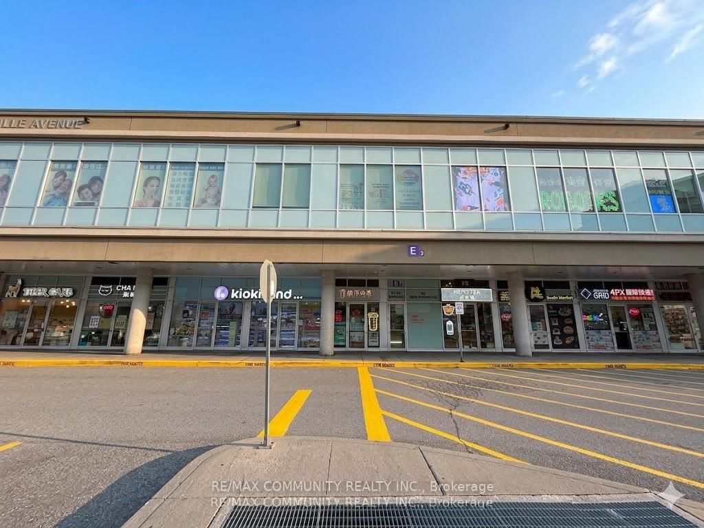 30 South Unionville Avenue, Unit 2061/2063