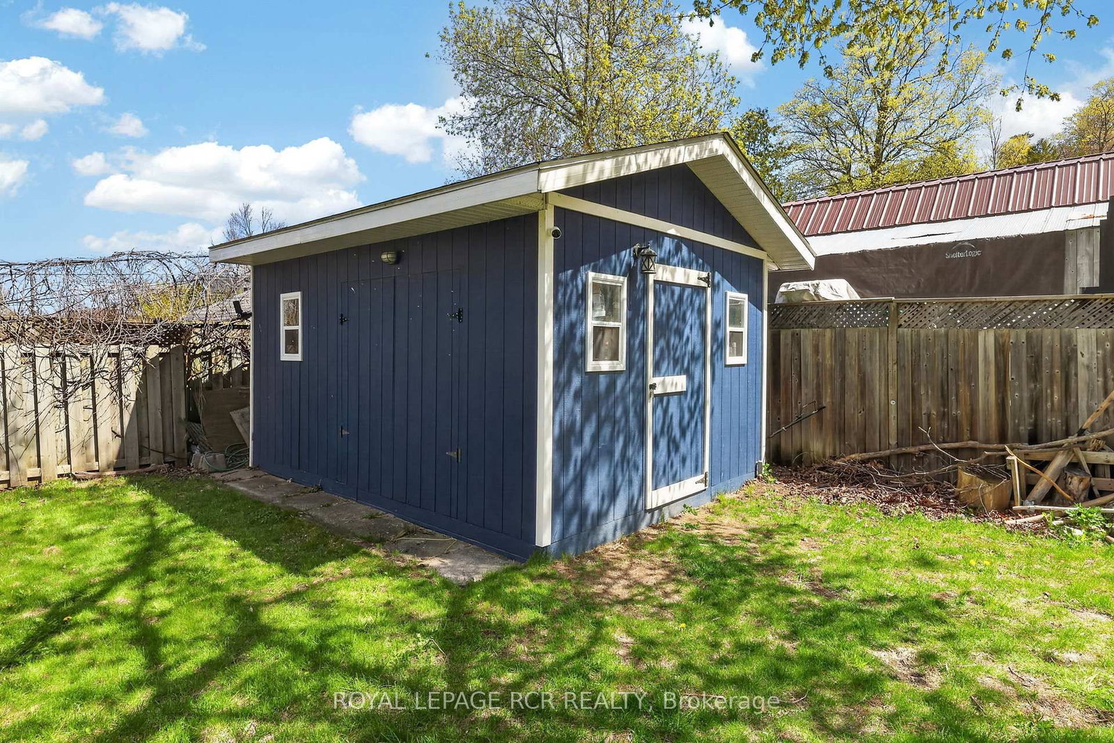 266 Kenwood Avenue - Photo 34