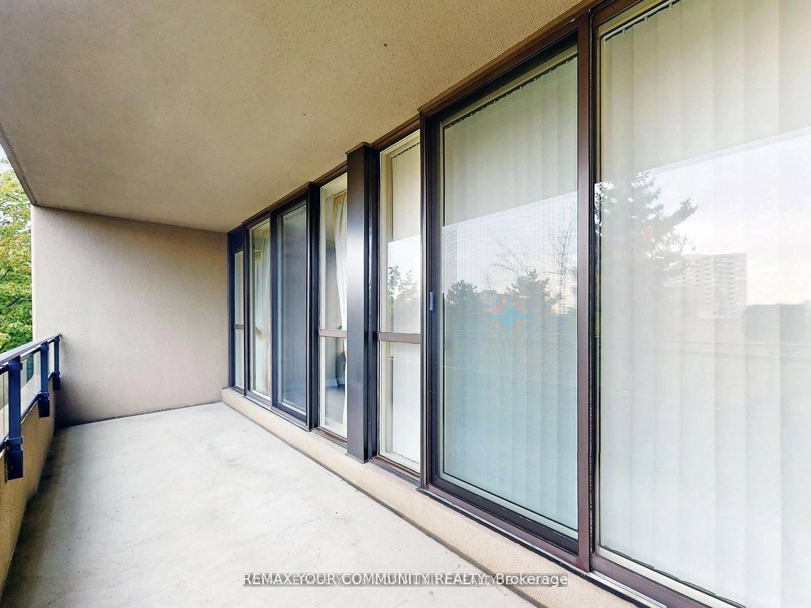 32 Clarissa Drive, Unit 324 - Photo 24