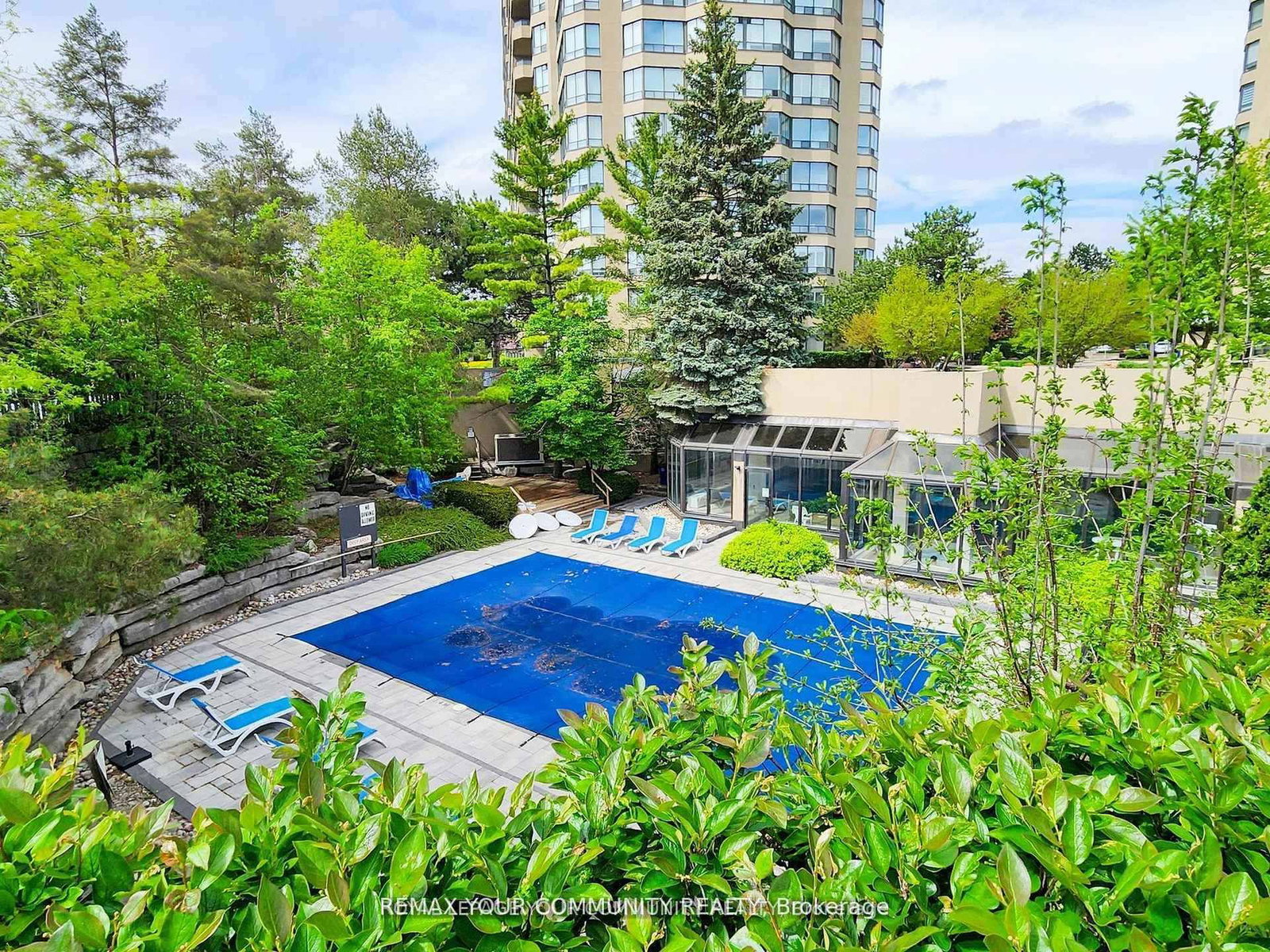 32 Clarissa Drive, Unit 324 - Photo 41
