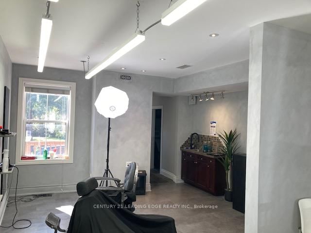 6391 Main Street - Photo 8