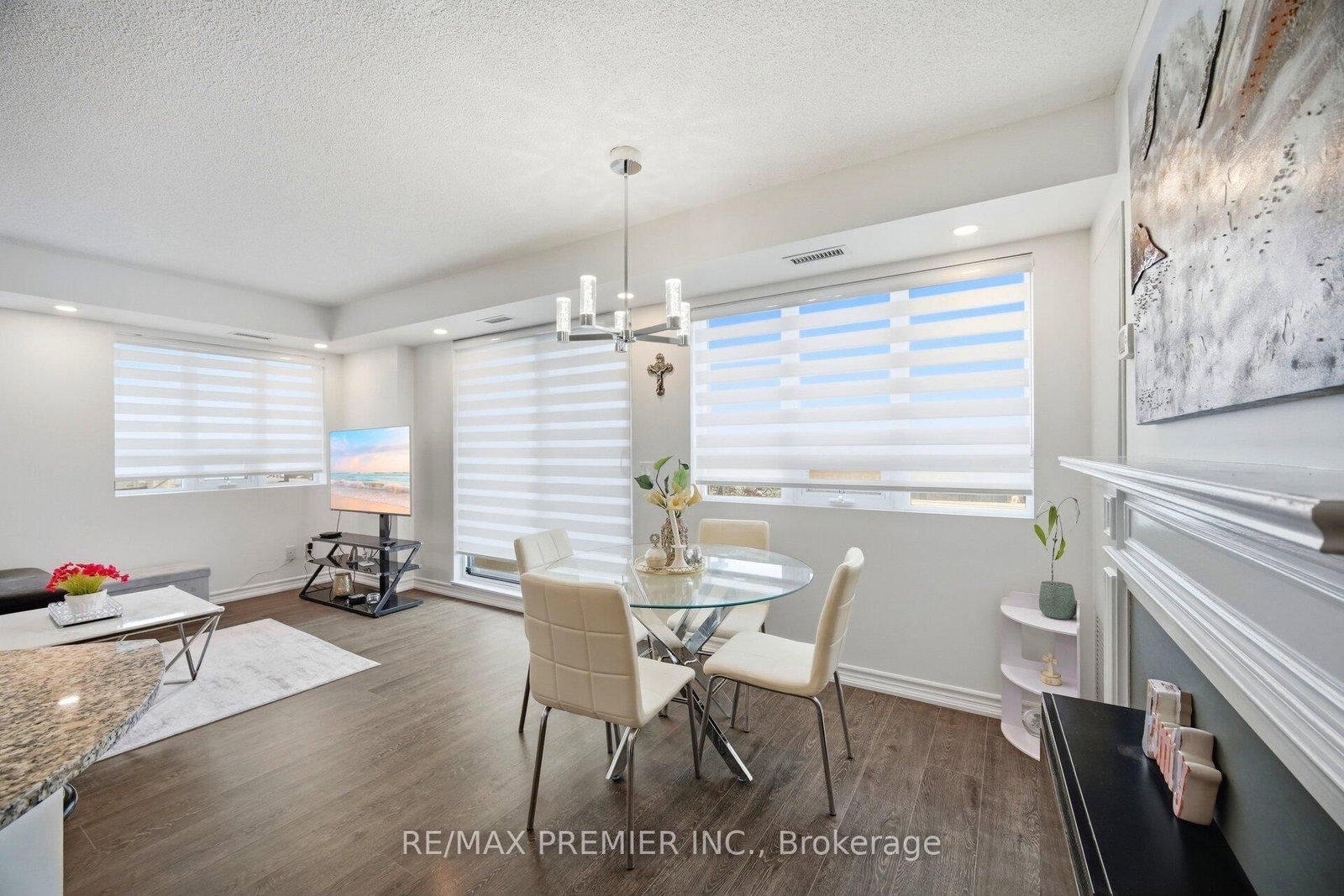 7730 Kipling Avenue, Unit 203 - Photo 11