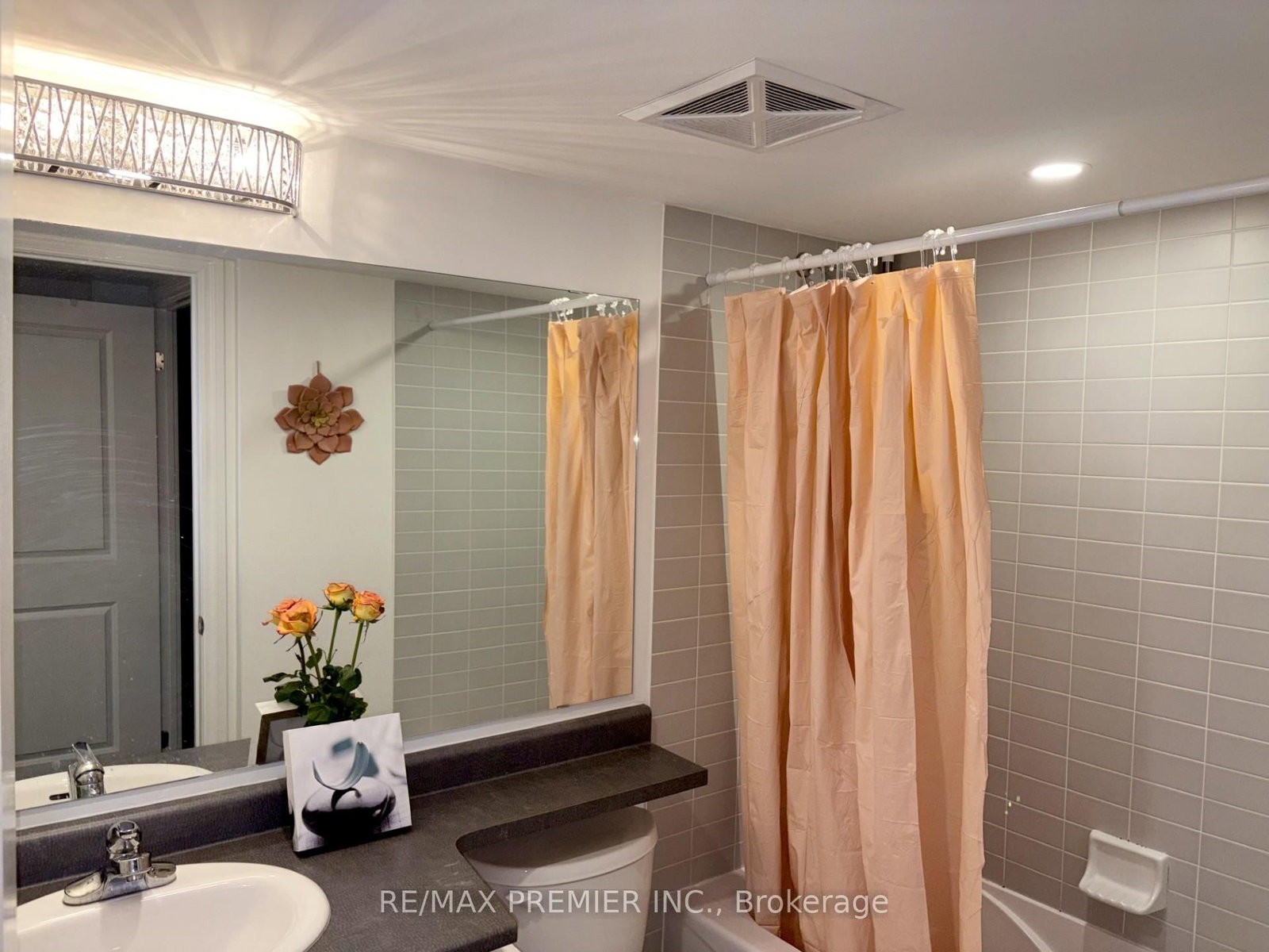 7730 Kipling Avenue, Unit 203 - Photo 15