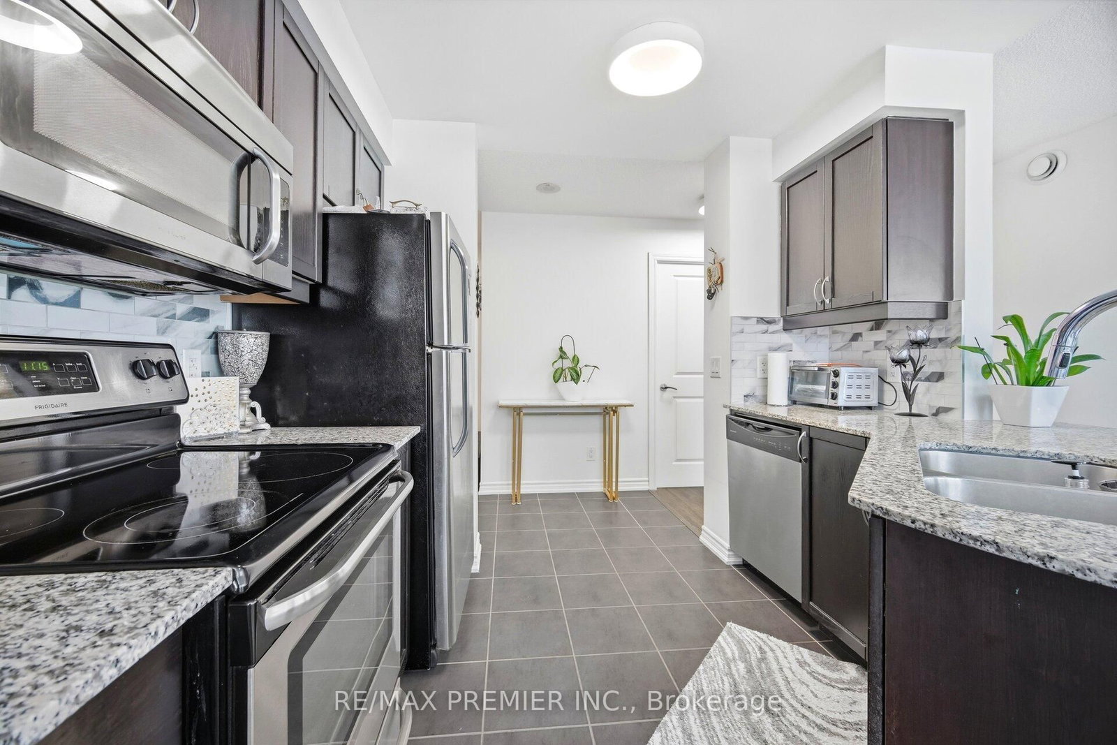 7730 Kipling Avenue, Unit 203 - Photo 7