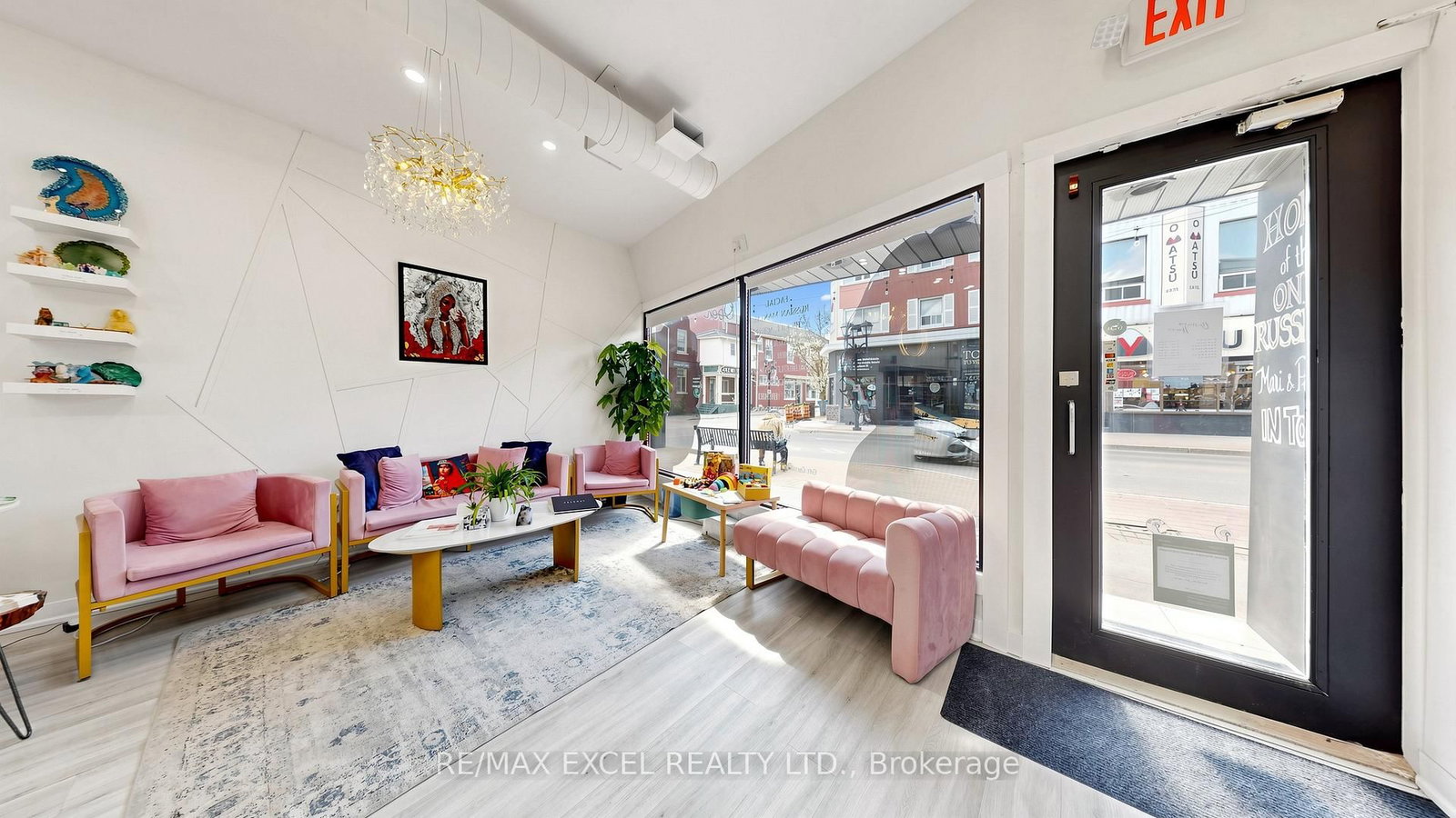 225 Main Street S - Photo 6