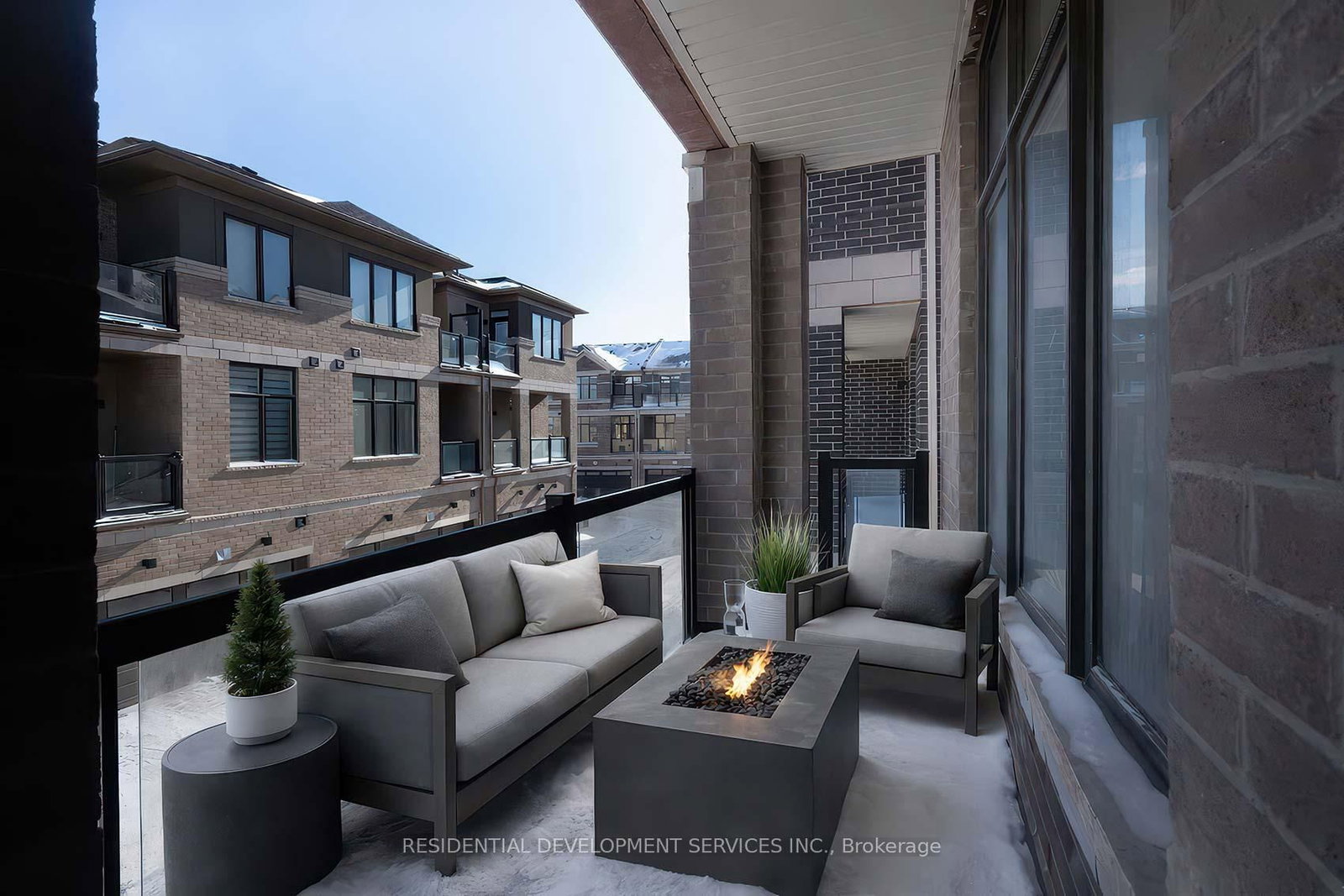 11411 Leslie Street - Photo 13