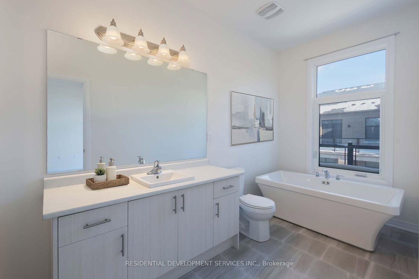 11411 Leslie Street - Photo 18
