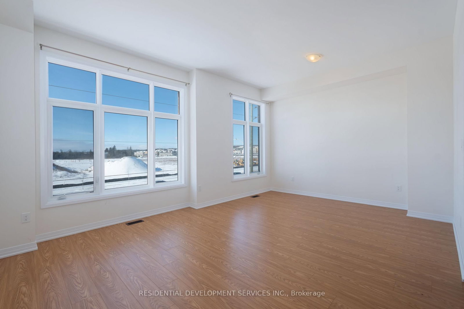 11411 Leslie Street - Photo 30