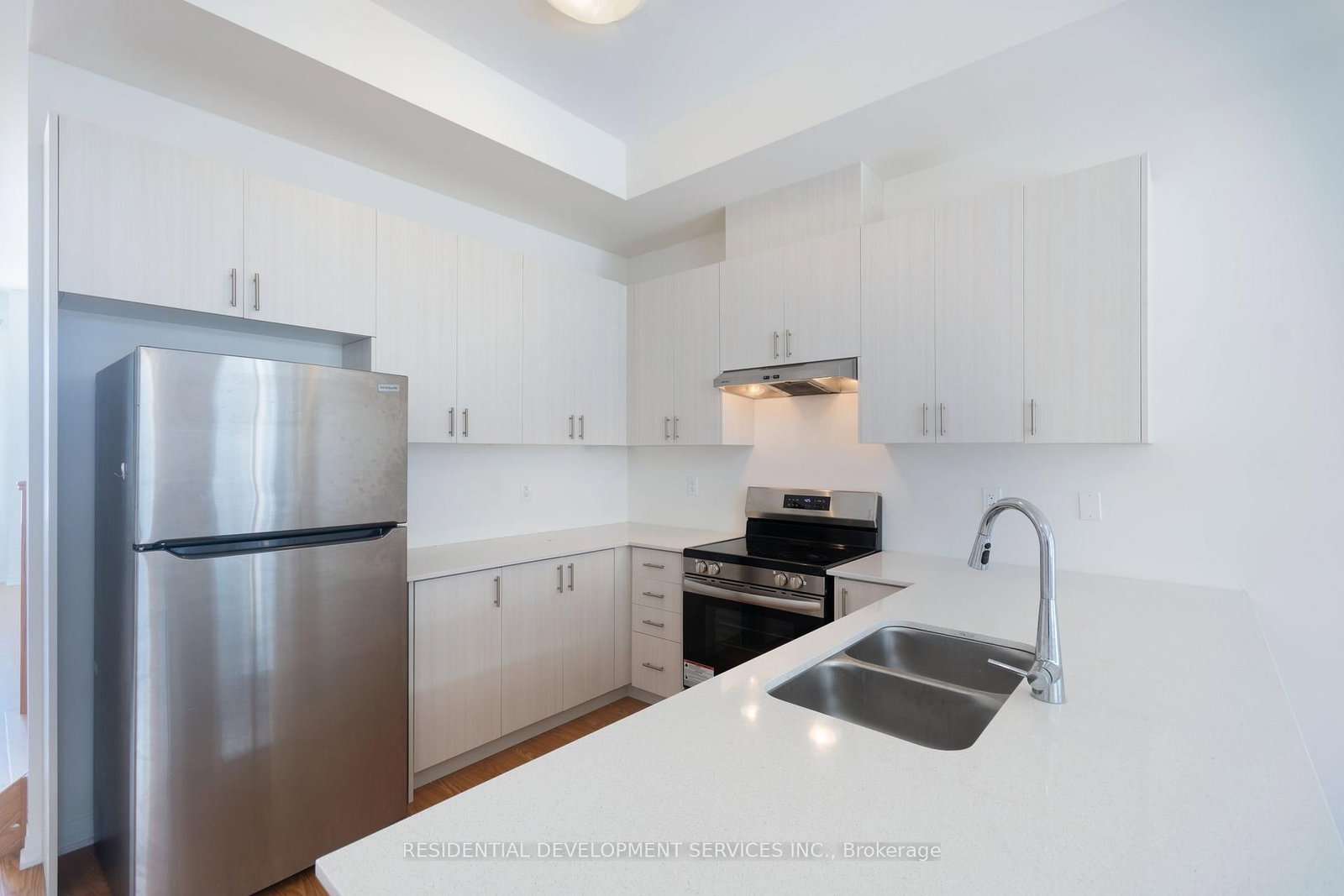11411 Leslie Street - Photo 34