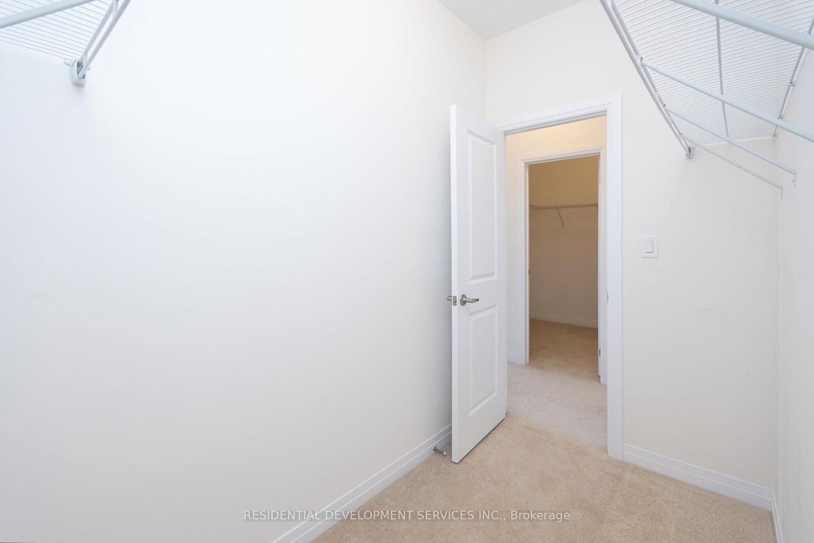 11411 Leslie Street - Photo 42