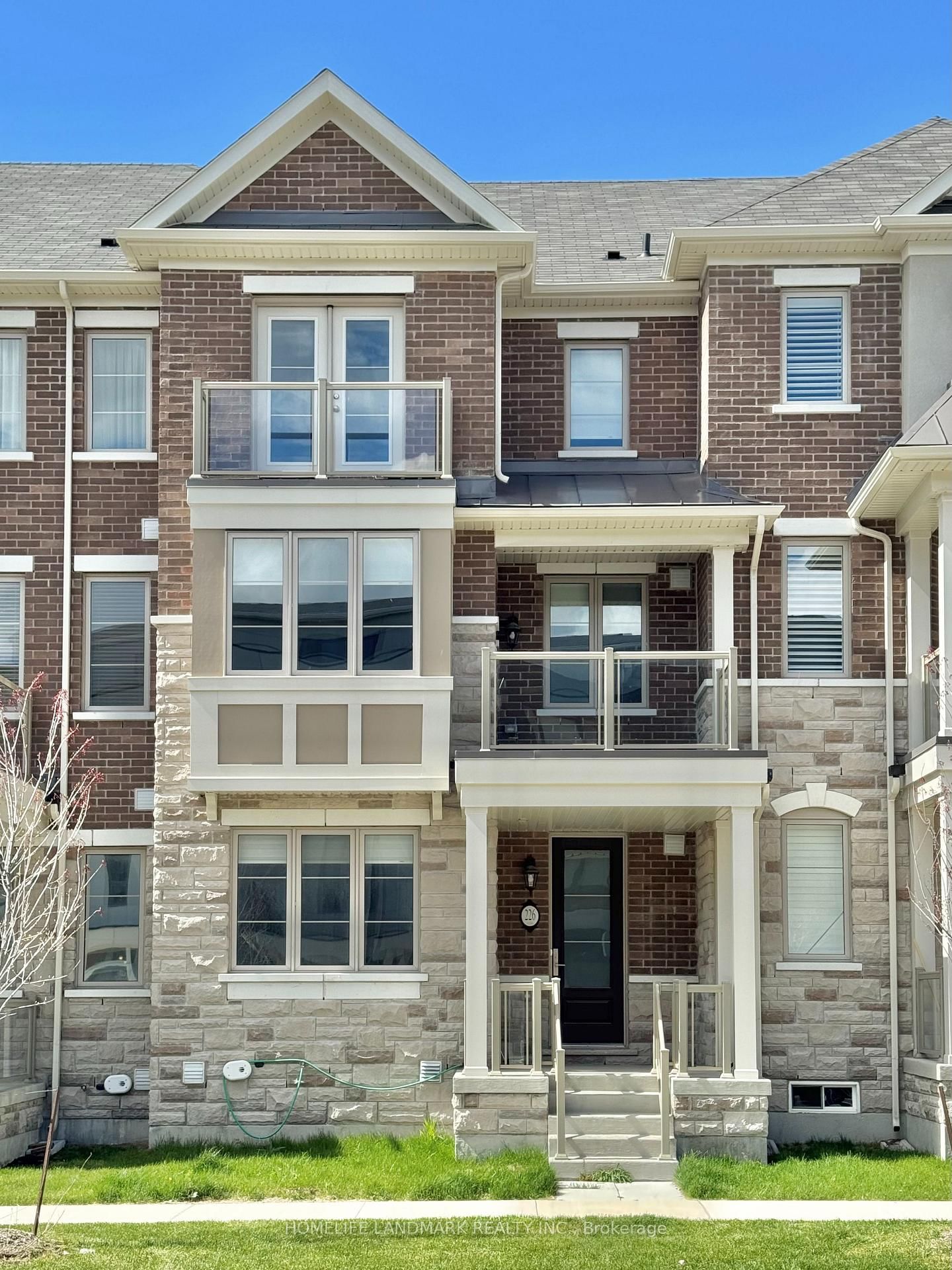 226 Rustle Woods Avenue