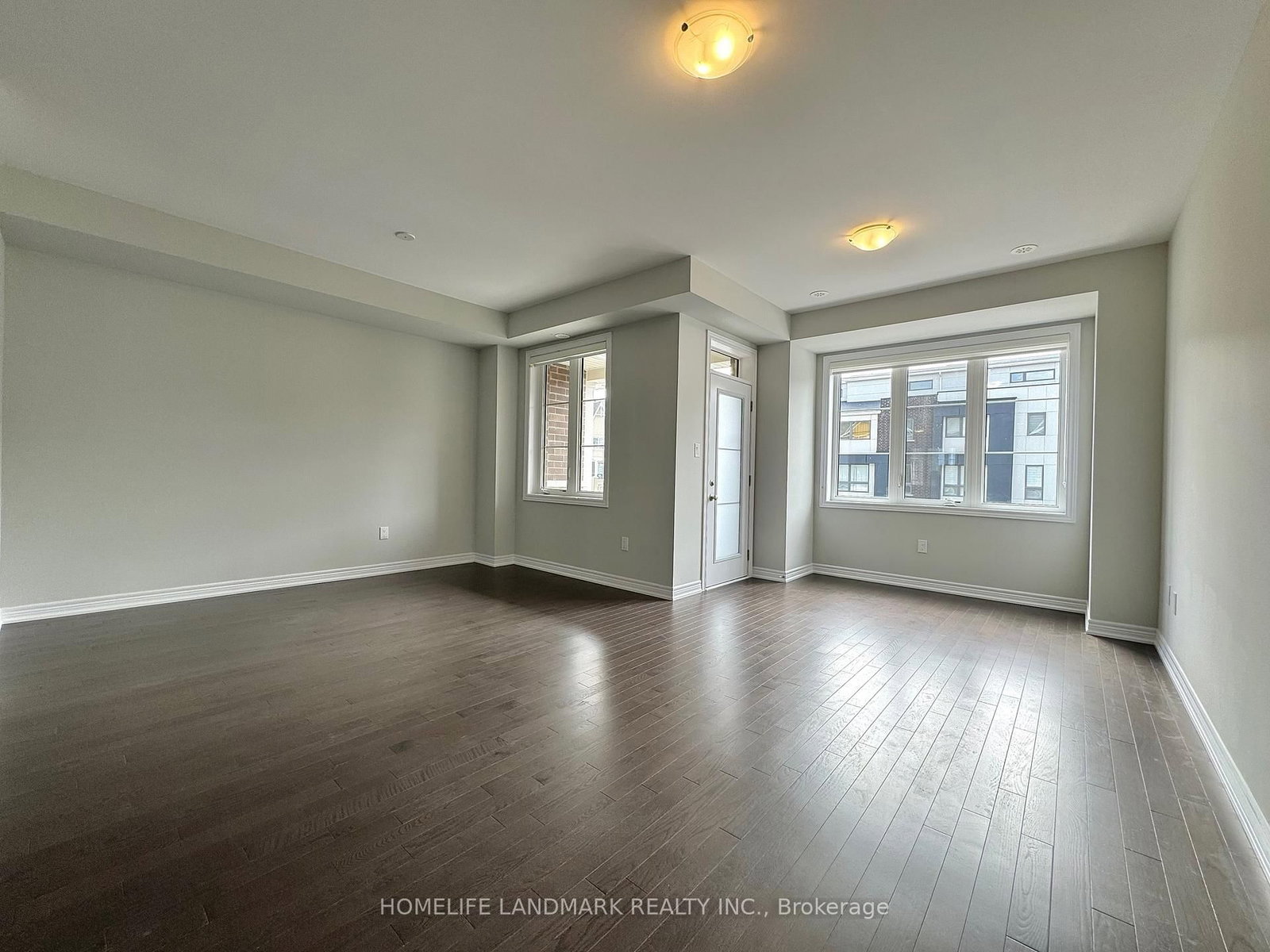 226 Rustle Woods Avenue - Photo 3