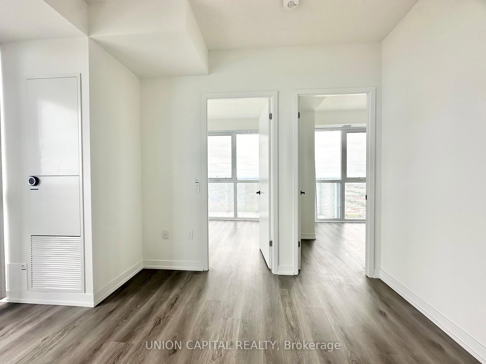 225 Commerce Street, Unit 4209 - Photo 8