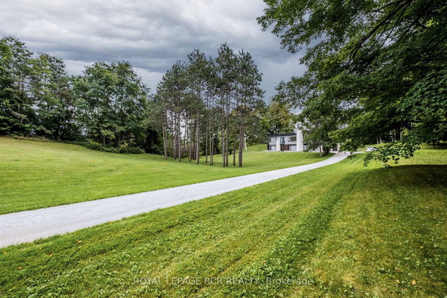 7483 5th Side Road