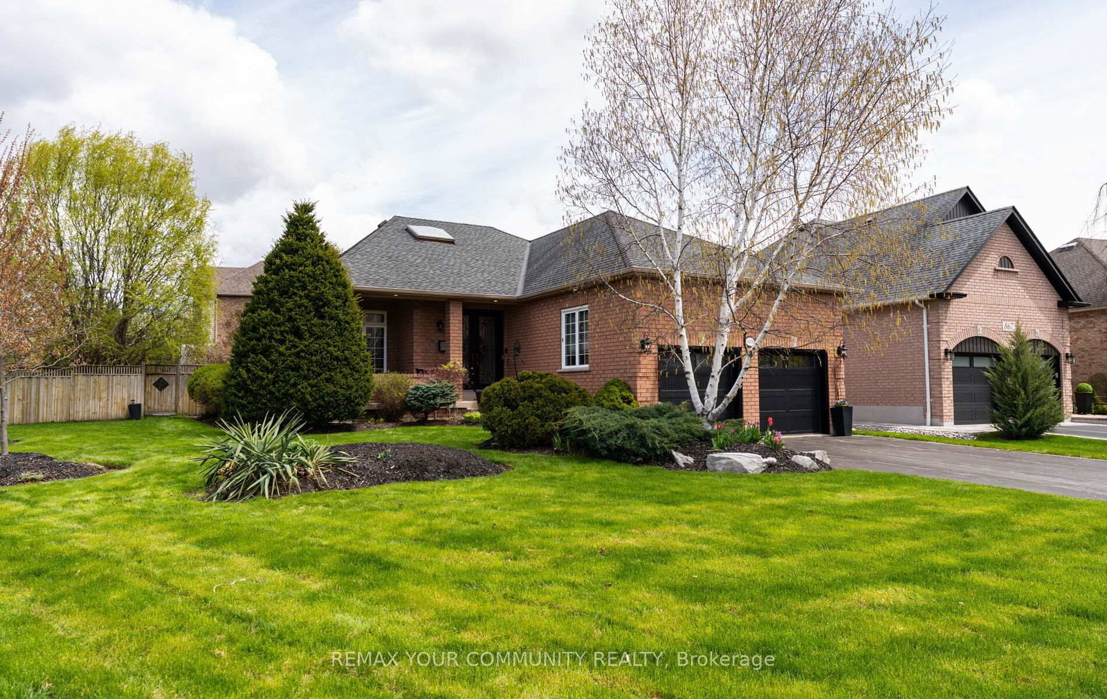 863 Shadrach Drive - Photo 2