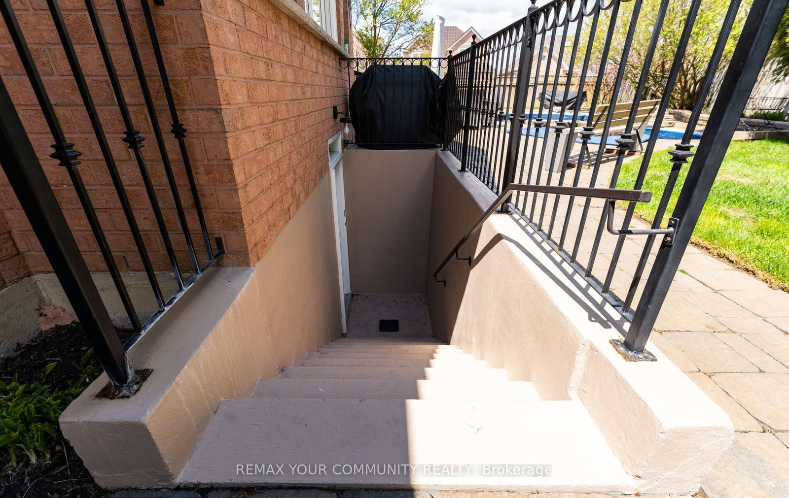 863 Shadrach Drive - Photo 32