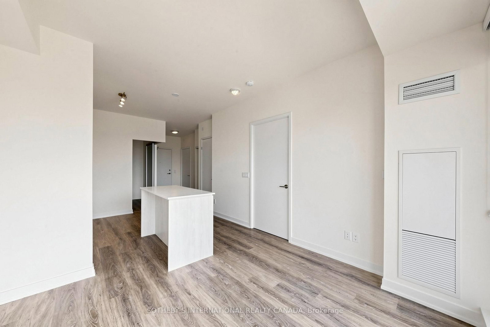 2 David Eyer Road, Unit 1132 - Photo 13