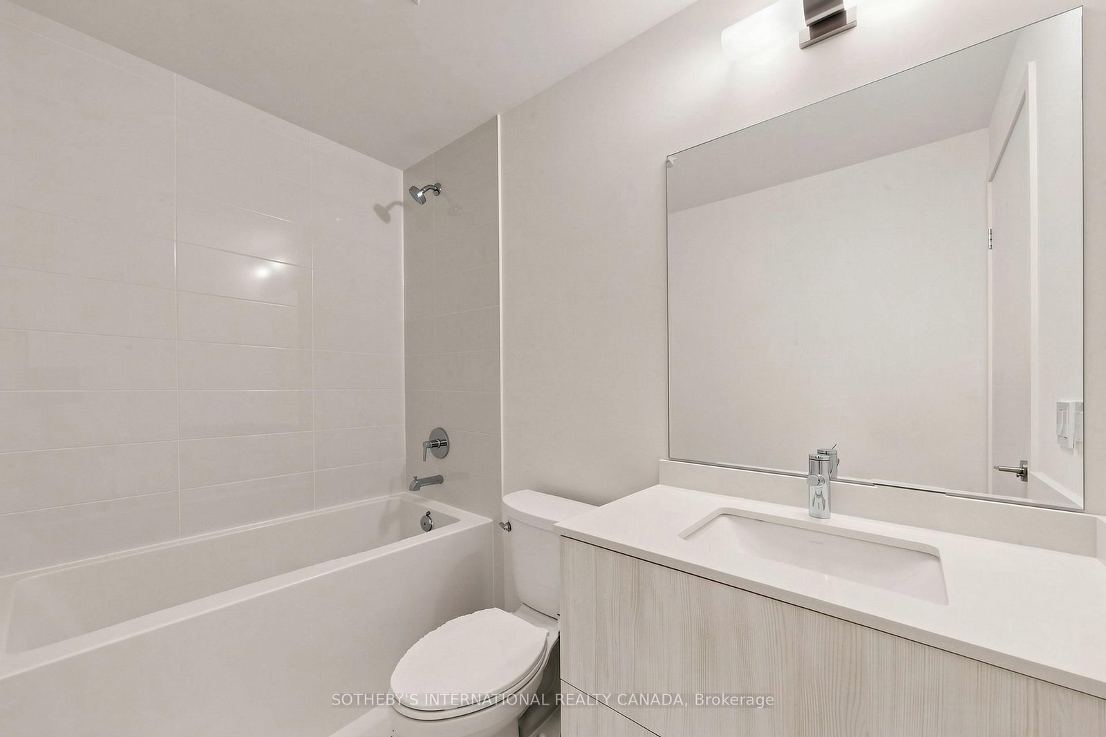 2 David Eyer Road, Unit 1132 - Photo 18