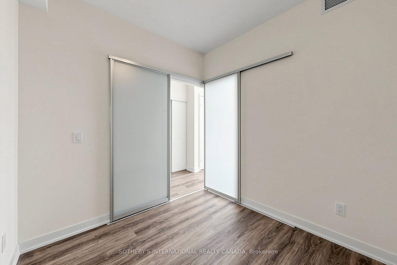 2 David Eyer Road, Unit 1132 - Photo 22