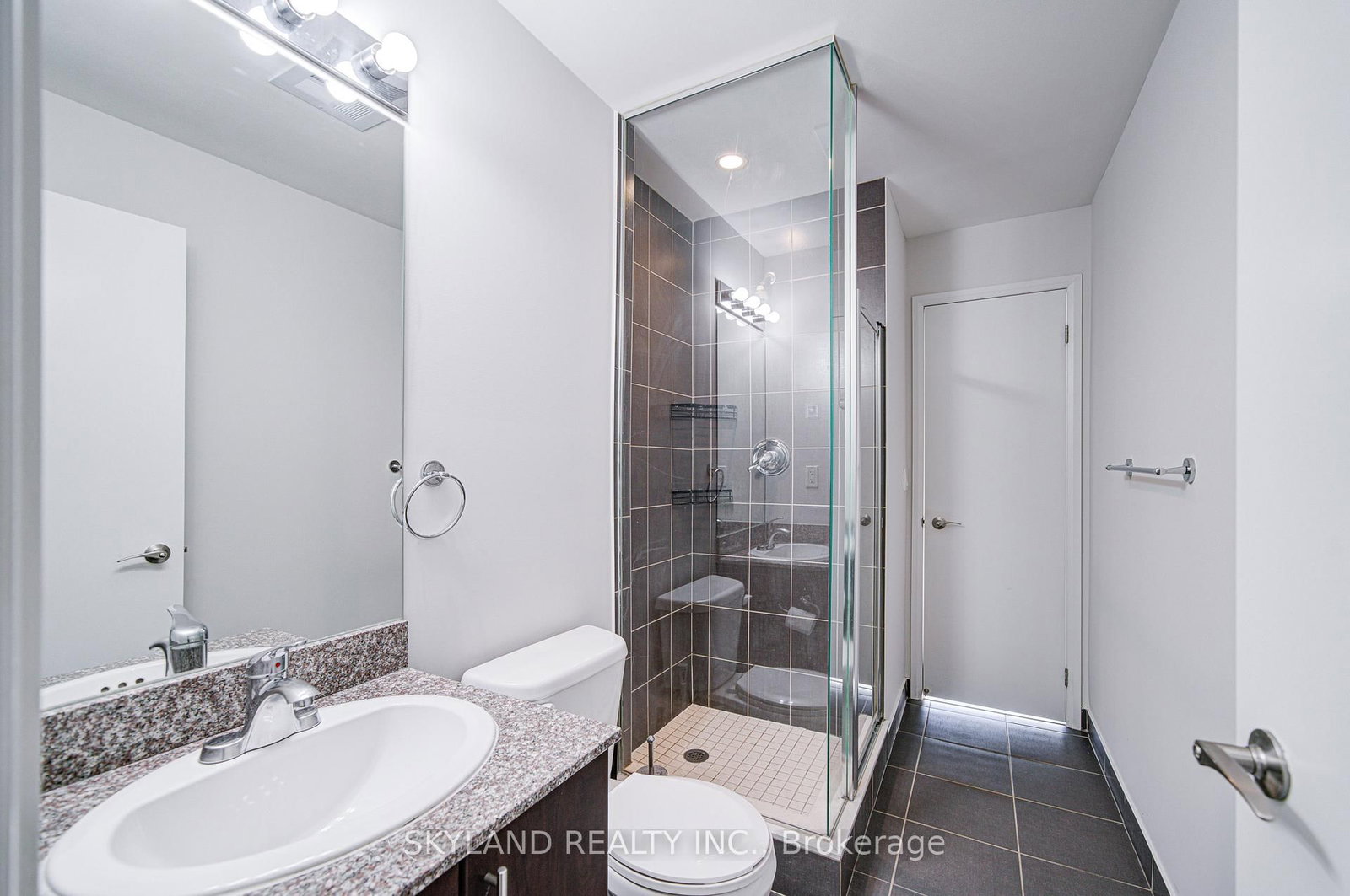 2900 Highway 7 Road, Unit 903 - Photo 10